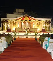 Centre Lawn